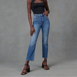 Abercrombie The Ankle Straight Ultra High Rise